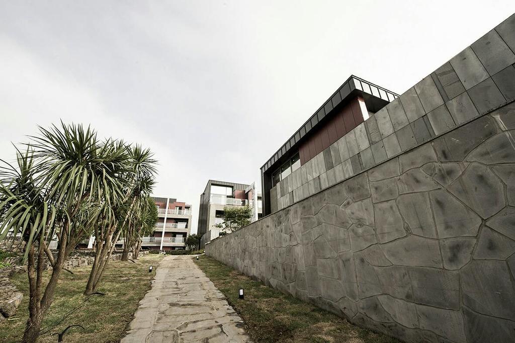 Stanford Hotel And Resort Jeju Exterior foto