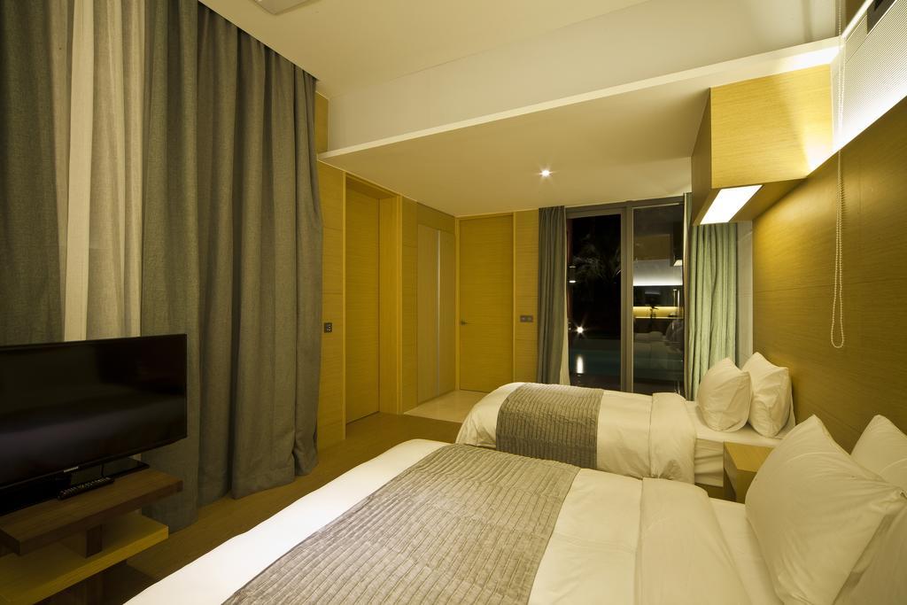 Stanford Hotel And Resort Jeju Exterior foto